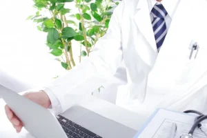開業医になったけど患者さんが来ない？理由と対策方法を解説