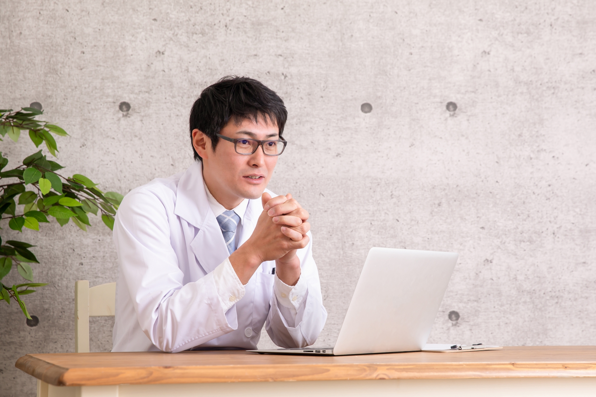 開業医が知っておくべき診療報酬とは？収益を上げる方法は？