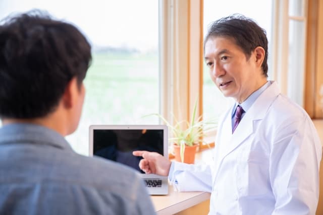 外科クリニックの開業に必要な資金やプロセスを解説