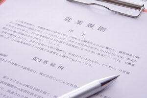 クリニックにおいて就業規則が必要な理由は？作成方法も解説